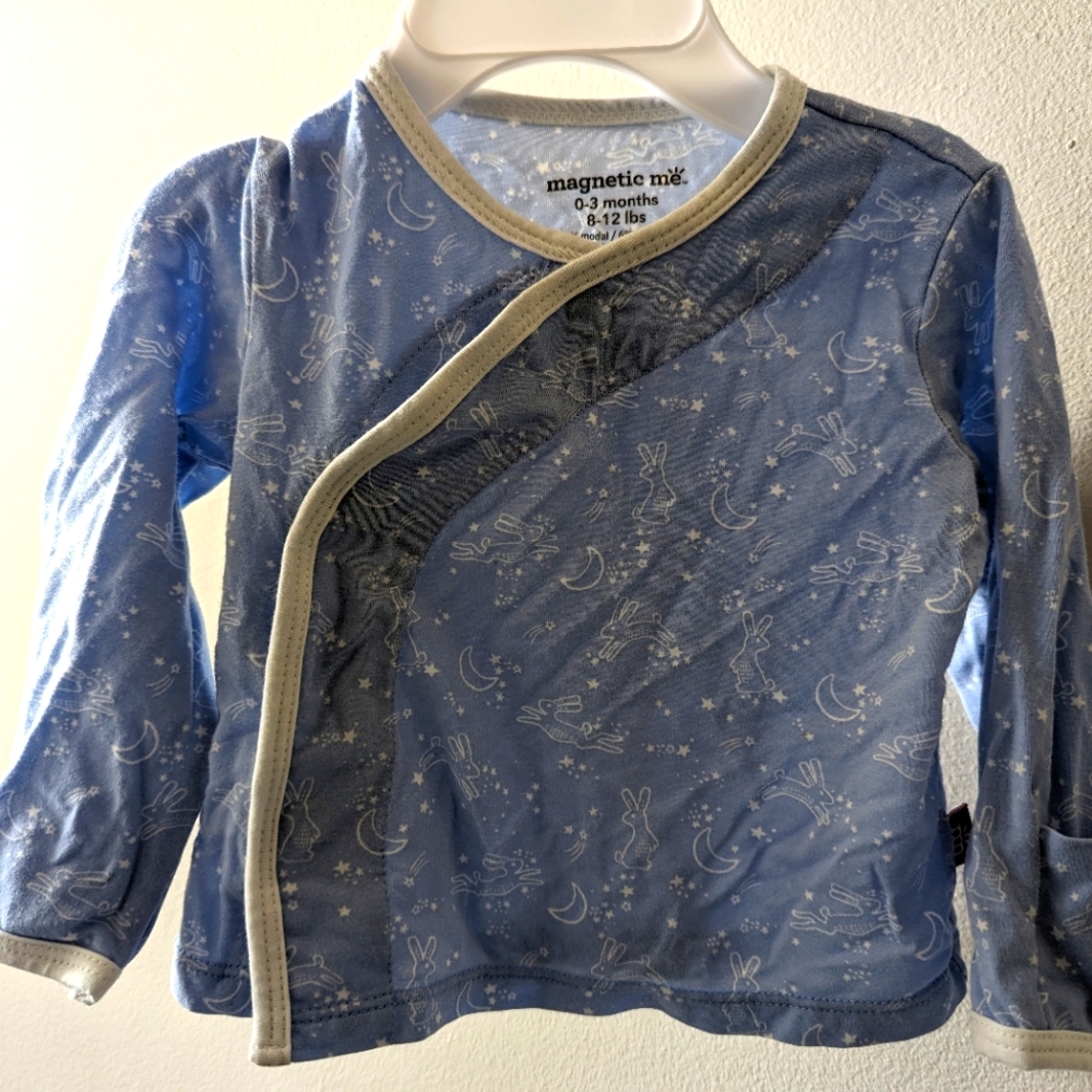 Magnetic me infant top, bottom and socks